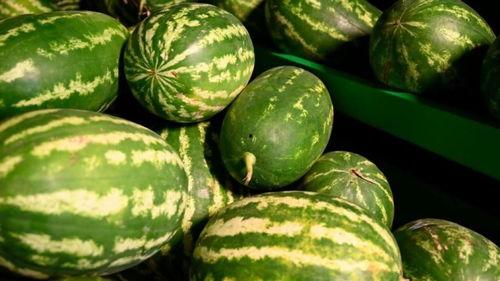 康乐的网红吃瓜事件,揭秘网络舆论背后的真相与争议