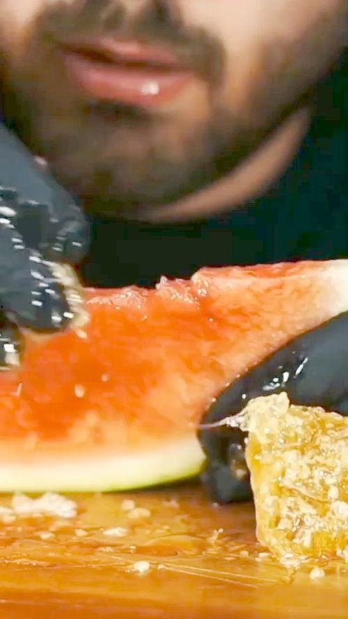 网红吃瓜旅游,揭秘网红打卡地背后的故事