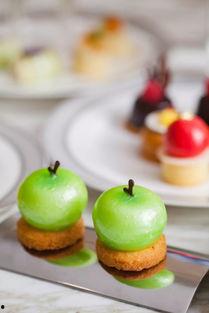 酒店网红打卡吃瓜,吃瓜群众纷纷围观